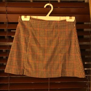 Brandy Melville  plaid skirt